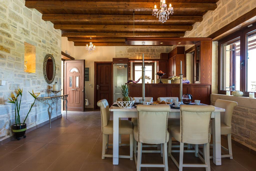 Poseidon Villa, Nestled In The Picturesque South, By Thinkvilla Лефкойя Экстерьер фото